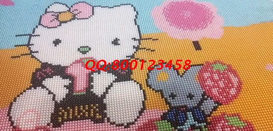 9月22日，居家利用閑散時(shí)間就業(yè)和創(chuàng)業(yè)，手工之家的手工活外發(fā)加工項(xiàng)目讓大家夢(mèng)想成真，圖為勵(lì)志珠珠繡成品細(xì)節(jié)實(shí)拍