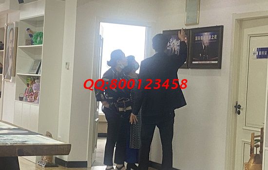 9月24日，在家做什么手工活放心，這個手工活外發(fā)加工企業(yè)的珠繡手工是個好選擇，圖為手工之家接待考察合作加工客戶剪影