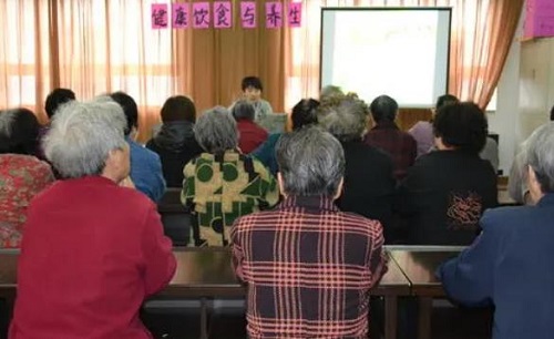 防騙在行動，手工之家提醒大家，這幾種騙老人的騙局要了解，要提防(圖1)