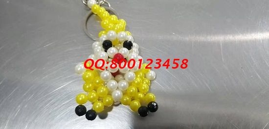 10月31日，附加值高，拿回家做的手工活，這個正規(guī)好做的外發(fā)手工活很適合，圖為勵志珠珠繡串珠成品實拍