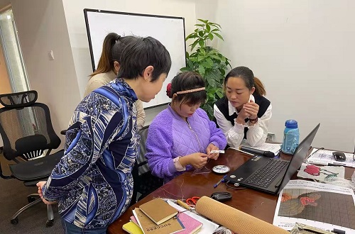 好好學(xué)、好好做，就會(huì)有收獲！ --- ---記手工之家各級(jí)代理技術(shù)培訓(xùn)優(yōu)秀學(xué)員申女士