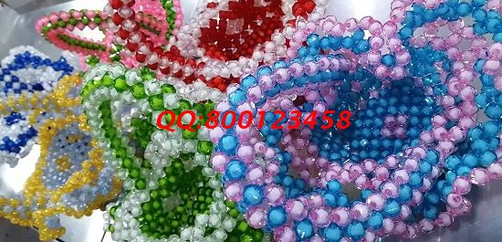 11月6日，在家做手工活掙錢(qián)，可以寄到家做的手工活代理加工項(xiàng)目，就選這個(gè)正規(guī)可靠、制度完善的手工之家，圖為勵(lì)志珠珠繡串珠成品實(shí)拍