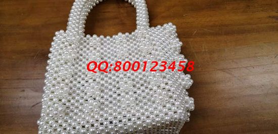 11月8日，可以寄到家做的手工活，手工之家的珠繡串珠手工活外發(fā)加工項目有很多優(yōu)勢，圖為勵志珠珠繡新款珠包實拍