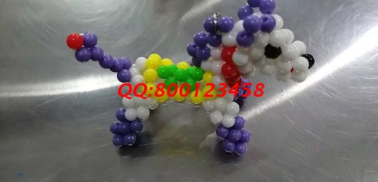 11月9日，手工活加工，可以帶回家做的手工活，長(zhǎng)期穩(wěn)定、安全放心就選手工之家，圖為勵(lì)志珠珠繡串珠小飾品實(shí)拍