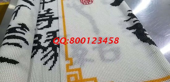 11月21日，想做手工活掙錢，可以寄到家做的手工活，就來手工之家這個(gè)可靠溫馨的大家庭，圖為勵(lì)志珠珠繡成品細(xì)節(jié)實(shí)拍