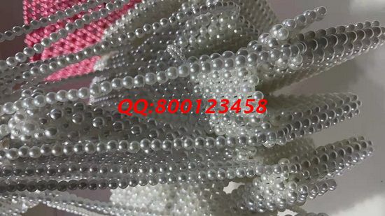 11月28日，可以寄到家做的手工活，在家做手工活掙錢就來(lái)手工之家，圖為成品倉(cāng)庫(kù)驗(yàn)收的勵(lì)志珠珠繡珠包產(chǎn)品實(shí)拍(圖4)