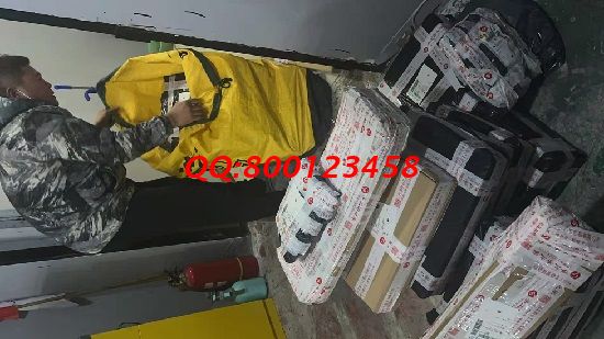 11月29日，可以帶到回家做的手工活，在家做手工活掙錢，大家可以到十多年的老企業(yè)手工之家考察合作，圖為快遞小哥送來各地寄回的勵志珠珠繡成品實拍(圖4)