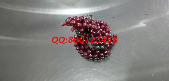 12月2日，想在家做手工活掙錢，想選擇手工之家的勵志珠珠繡，材料方面的政策很完善，可以放心選擇，圖為勵志珠珠繡串珠產(chǎn)品實拍(圖3)