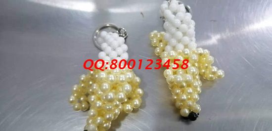 12月13日，拿回家做的手工活，珠繡串珠外發(fā)手工活衛(wèi)生安全，很多人都選擇，圖為勵(lì)志珠珠繡串珠產(chǎn)品實(shí)拍(圖2)