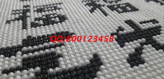 12月14日，年終歲末，找手工活做，在家做手工活掙錢，這個寄到家做的手工活外發(fā)加工項目很不錯，圖為勵志珠珠繡成品細(xì)節(jié)實拍(圖3)