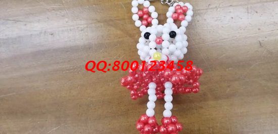 12月19日，想接正規(guī)廠家的手工活，想在家做手工活掙錢(qián)、在手工之家合作前會(huì)了解清楚，圖為勵(lì)志珠珠繡串珠產(chǎn)品實(shí)拍(圖2)