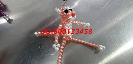 1月3日，外發(fā)手工活，可以帶回家做的手工活，在家做手工活賺錢，手工之家企業(yè)不錯(cuò)，圖為勵(lì)志珠珠繡產(chǎn)品細(xì)節(jié)實(shí)拍