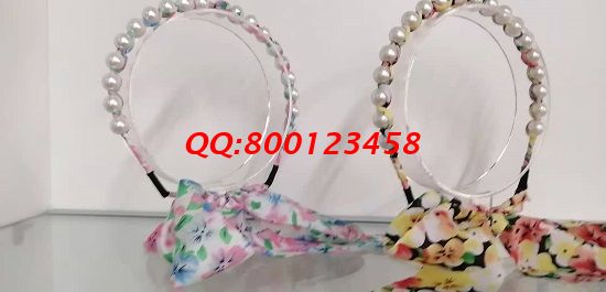 1月26日，手工活外發(fā)回收，可以帶回家做的手工活，很多人在家做手工之家的珠繡串珠手工活，圖為勵(lì)志珠珠繡串珠成品新品（發(fā)卡系列）實(shí)拍