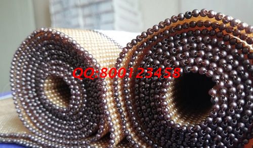 1月29日，想接正規(guī)廠家的手工活，把手工活拿回家做，大家對(duì)手工之家的珠繡串珠材料、產(chǎn)品、服務(wù)都滿意，圖為勵(lì)志珠珠繡成品細(xì)節(jié)實(shí)拍