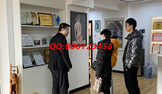 2月9日，手工活拿回家做，手工活兼職，手工之家的珠繡串珠是在家做手工活掙錢的好項目，圖為加工客戶現(xiàn)場實地考察合作剪影