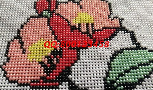 2月23日，可以寄到家的手工活，帶回家做的手工活兼職，這家外發(fā)加工接單平臺(tái)靠譜可信，圖為勵(lì)志珠珠繡（小幅）成品細(xì)節(jié)實(shí)拍