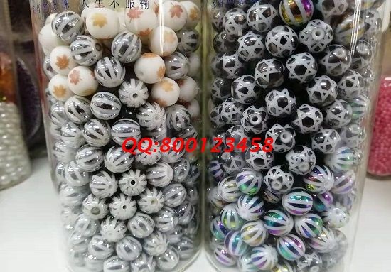 3月5日，手工工藝品在家兼職都能干，可以寄到家做的手工活，很多人選手工之家的珠繡串珠手工，圖為勵(lì)志珠珠繡串珠手工多款繡珠剪影