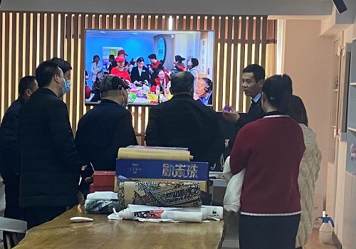 手工帶動就業(yè)，讓農(nóng)民有事干、農(nóng)村更美麗 --- --- 記河北大名一鎮(zhèn)村領(lǐng)導(dǎo)一行來手工之家實地參觀考察