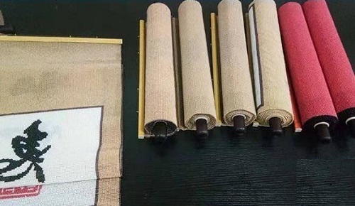 3月21日，可以在家做的手工活，真實可靠的手工活加工，手工之家對加工人員有一些要求，圖為勵志珠珠繡串珠手工產(chǎn)品實拍