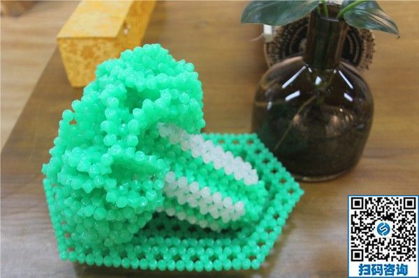 做珠繡串珠外包手工活增收解決日常開(kāi)銷，在家?guī)薷袆?圖1)