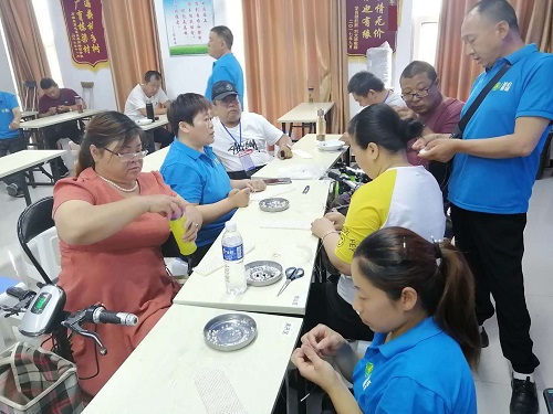 在家做手工活加工，實現(xiàn)越來越多人夢想(圖1)