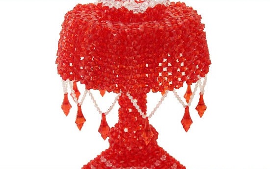 5月24日，可以在家做的手工活，可靠的手工活外發(fā)，做手工之家的珠繡手工活，收入怎么樣？圖為勵志珠珠繡串珠手工產品剪影