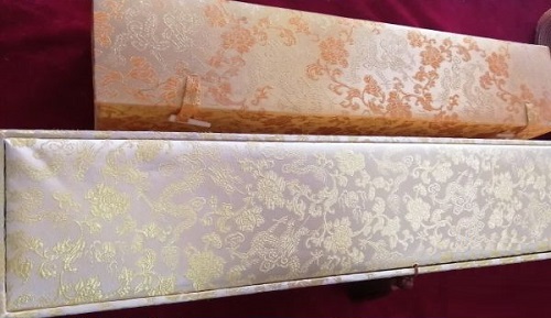 6月25日，可以帶回家做的手工活，純手工活代加工，手工之家長(zhǎng)期穩(wěn)定，長(zhǎng)期合作，圖為勵(lì)志珠珠繡手工產(chǎn)品剪影