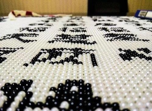 遠(yuǎn)離無(wú)獨(dú)立經(jīng)濟(jì)來(lái)源的生活，靠這份可以寄到家做的手工活(圖1)