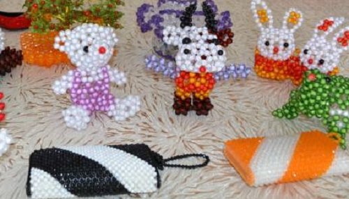 在家做什么樣的手工活外發(fā)加工一年四季有好收入呢？(圖1)