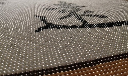 8月2日，拿回家做的手工活，手工串珠兼職，時(shí)間長、歷史久對(duì)于手工之家來說，是證明，也是一種實(shí)力，圖為勵(lì)志珠珠繡串珠手工產(chǎn)品剪影