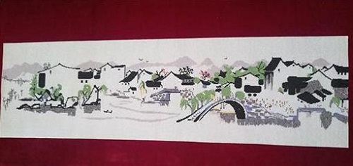 8月24日，正規(guī)手工活大批量外發(fā)加工，手工串珠兼職，付出和誠信成就事業(yè)發(fā)展，手工之家與加工人員一體向前，圖為勵志珠珠繡串珠手工產(chǎn)品剪影