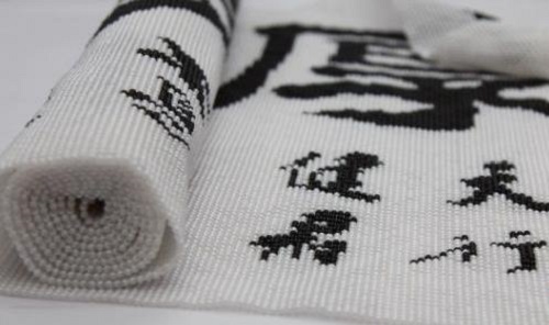 9月6日，可以在家做的手工活，純手工活外發(fā)加工，手工之家的創(chuàng)新理念是立足實際、持續(xù)努力，圖為勵志珠珠繡串珠手工產(chǎn)品剪影