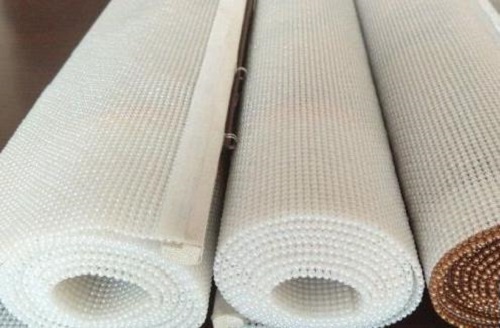 9月8日，純手工活代加工，可靠的手工活外發(fā)，手工之家的加工人員里男女老少都有，圖為勵志珠珠繡串珠手工產(chǎn)品剪影