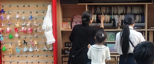 產(chǎn)品如此豐富，自然會(huì)備受關(guān)注 --- --- 記手工之家成品銷售新平臺(tái)