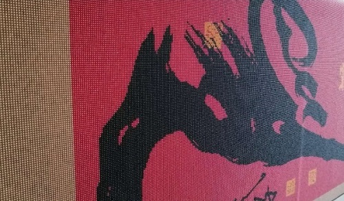 9月29日，正規(guī)供料的手工活，在家做手工活掙錢，新的季度即將開始，手工之家的外發(fā)手工活適合大家居家就業(yè)創(chuàng)業(yè)，圖為勵志珠珠繡串珠手工產(chǎn)品剪影