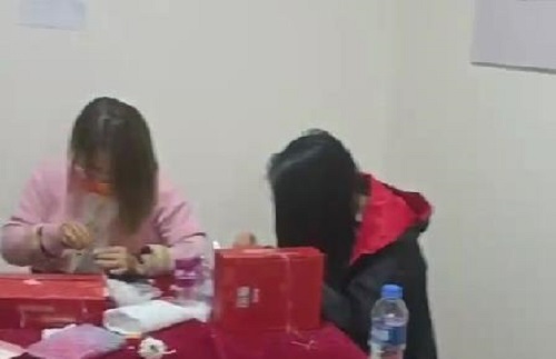 用責(zé)任和愛(ài)心，幫更多的人居家手工掙錢 --- --- 記手工之家優(yōu)秀合作伙伴云南楊女士