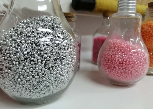 11月26日，手工加工回收項(xiàng)目，想接正規(guī)廠家的手工，手工之家的手工事業(yè)是全面發(fā)展、真實(shí)可靠的，圖為勵(lì)志珠珠繡串珠手工材料剪影