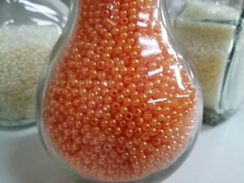 11月26日，手工加工回收項(xiàng)目，想接正規(guī)廠家的手工，手工之家的手工事業(yè)是全面發(fā)展、真實(shí)可靠的，圖為勵(lì)志珠珠繡串珠手工材料剪影