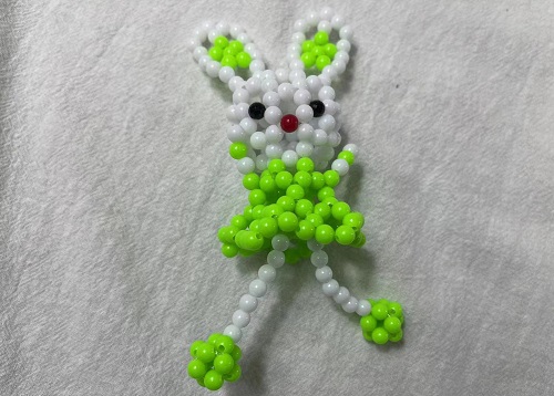 2月22日, 純手工加工項(xiàng)目，在家做串珠手工掙錢，在手工之家,由動(dòng)手掙錢到動(dòng)手動(dòng)口好收入,行動(dòng)很重要,圖為勵(lì)志珠珠繡串珠手工產(chǎn)品剪影