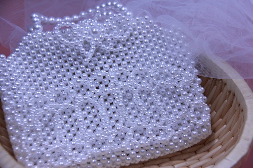 3月6日，珠繡手工加工回收項(xiàng)目，靈活就業(yè)創(chuàng)業(yè)，在家做的手工，選擇手工之家，這里會(huì)一直支持，圖為勵(lì)志珠珠繡串珠手工產(chǎn)品剪影