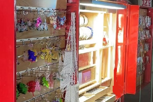 自由靈活，是手工之家移動(dòng)潮品店的重要優(yōu)勢(shì)