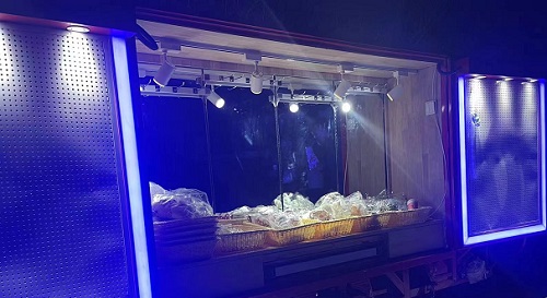 體驗(yàn)，是手工之家移動(dòng)潮品店受歡迎的原因之一