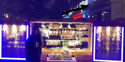 體驗(yàn)，是手工之家移動(dòng)潮品店受歡迎的原因之一