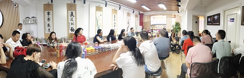 飾品加工廠+移動潮品店，讓大家一起做手工掙錢 ------ 記石家莊項目考察團隊到手工之家考察合作