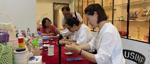 有朋自遠(yuǎn)方來，只為手工而相聚 ------ 記石家莊和甘肅的朋友來到手工之家學(xué)習(xí)考察