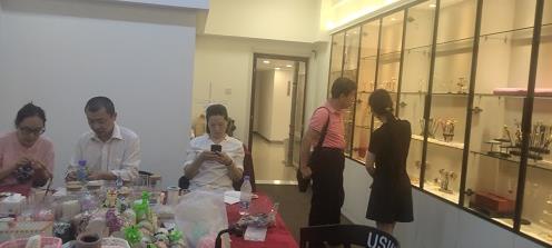 看好手工產品銷售，只為“你”而來 ------ 雄安翟先生專程來手工之家考察合作移動潮品店