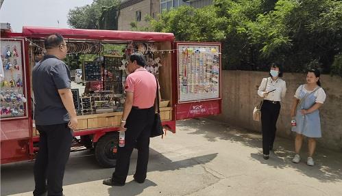 看好手工產品銷售，只為“你”而來 ------ 雄安翟先生專程來手工之家考察合作移動潮品店