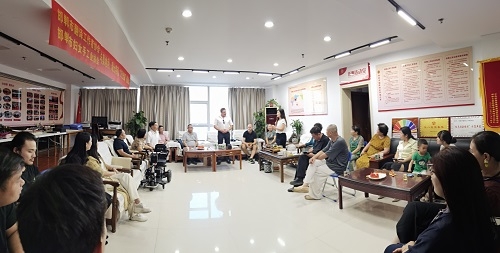 開辟國內(nèi)國際銷售新市場，手工之家一直在路上 ------ 記手工之家參加“文化出?！鄙虅?wù)洽談