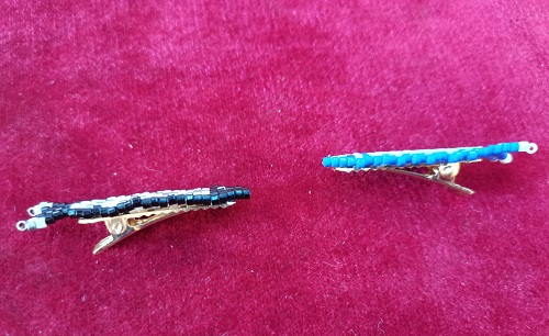 5月19日，外發(fā)手工活正規(guī)平臺，開串珠加工廠，在家做手工掙錢，手工之家的發(fā)展離不開不斷創(chuàng)新，圖為串珠米珠繡純手工產(chǎn)品剪影