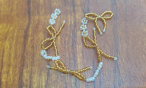 6月14日，可在家做的兼職手工活，想接正規(guī)廠家的手工項目，開飾品手工加工廠，放心在家做手工副業(yè)，與手工之家合作源于大家信任和了解，圖為串珠米珠繡純手工產(chǎn)品剪影